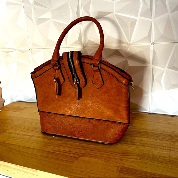 Large Perfection handbag - Picture 1 of 5